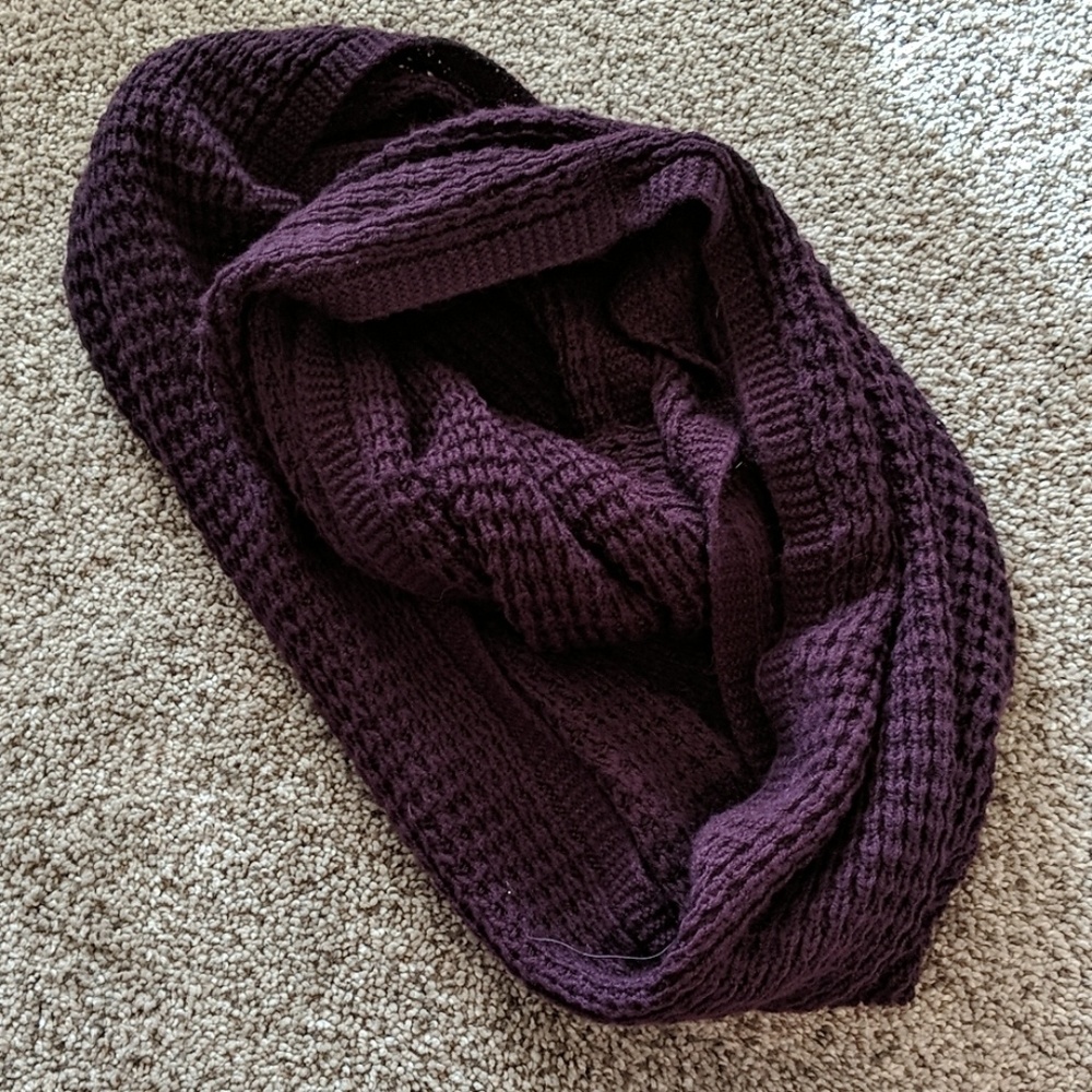 Infinity scarf